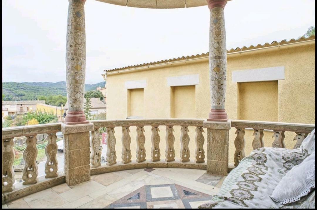 Casa Rural Rellinars Экстерьер фото